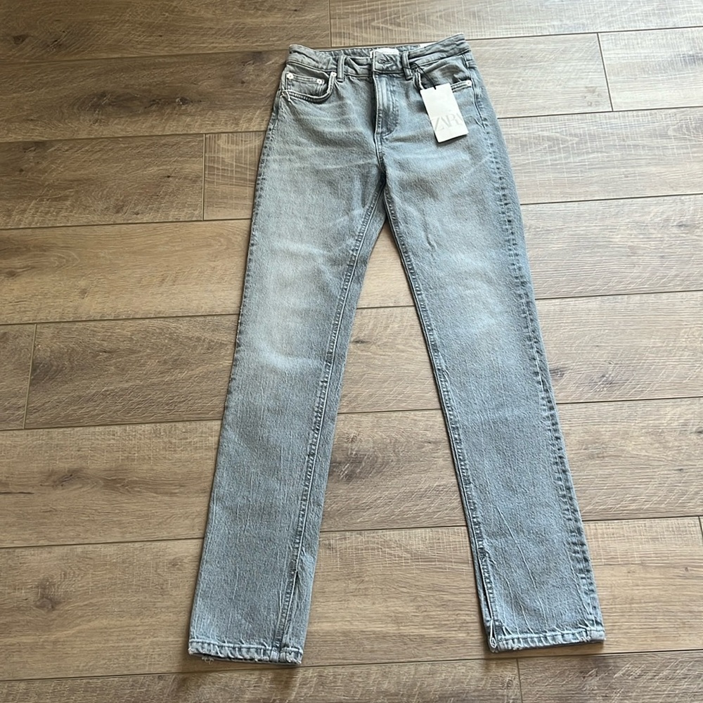 Zara high waist jean. New with tags! Size 2.
